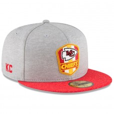 Men's Kansas City Chiefs New Era Heather Gray/Red 2018 NFL Sideline Road Official 59FIFTY Fitted Hat 3058400